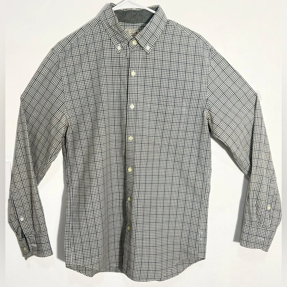 Men's Black and White Checkered Shirt